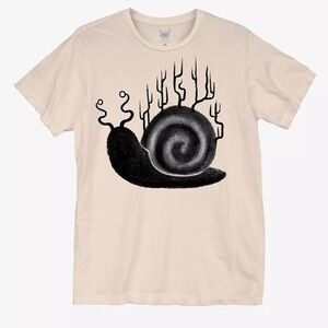 Hot Topic Cream Tee with Snail Design